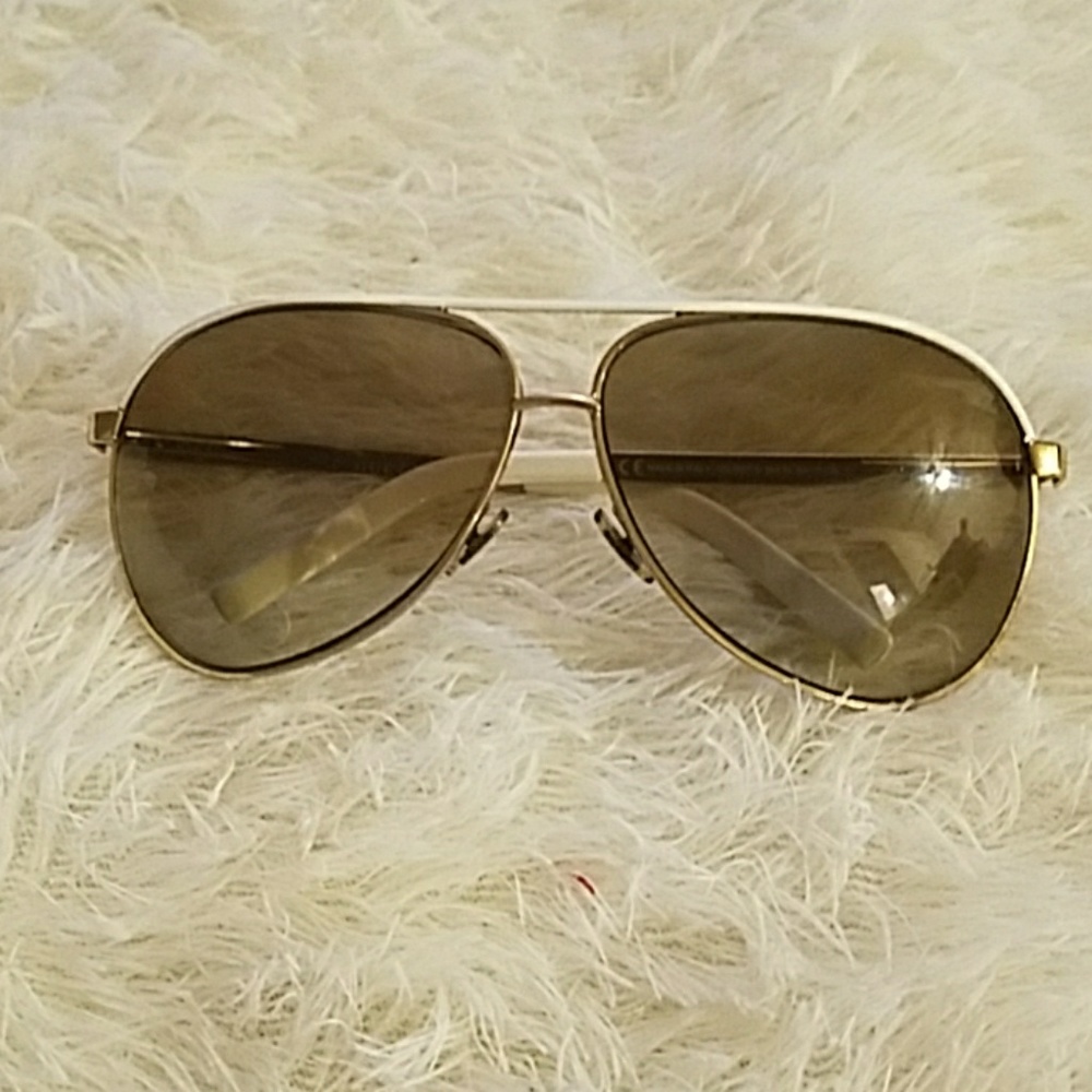 Gucii sunglasses